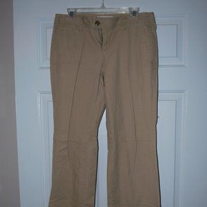 GAP Favorite Khaki Trouser - Size 6 Long